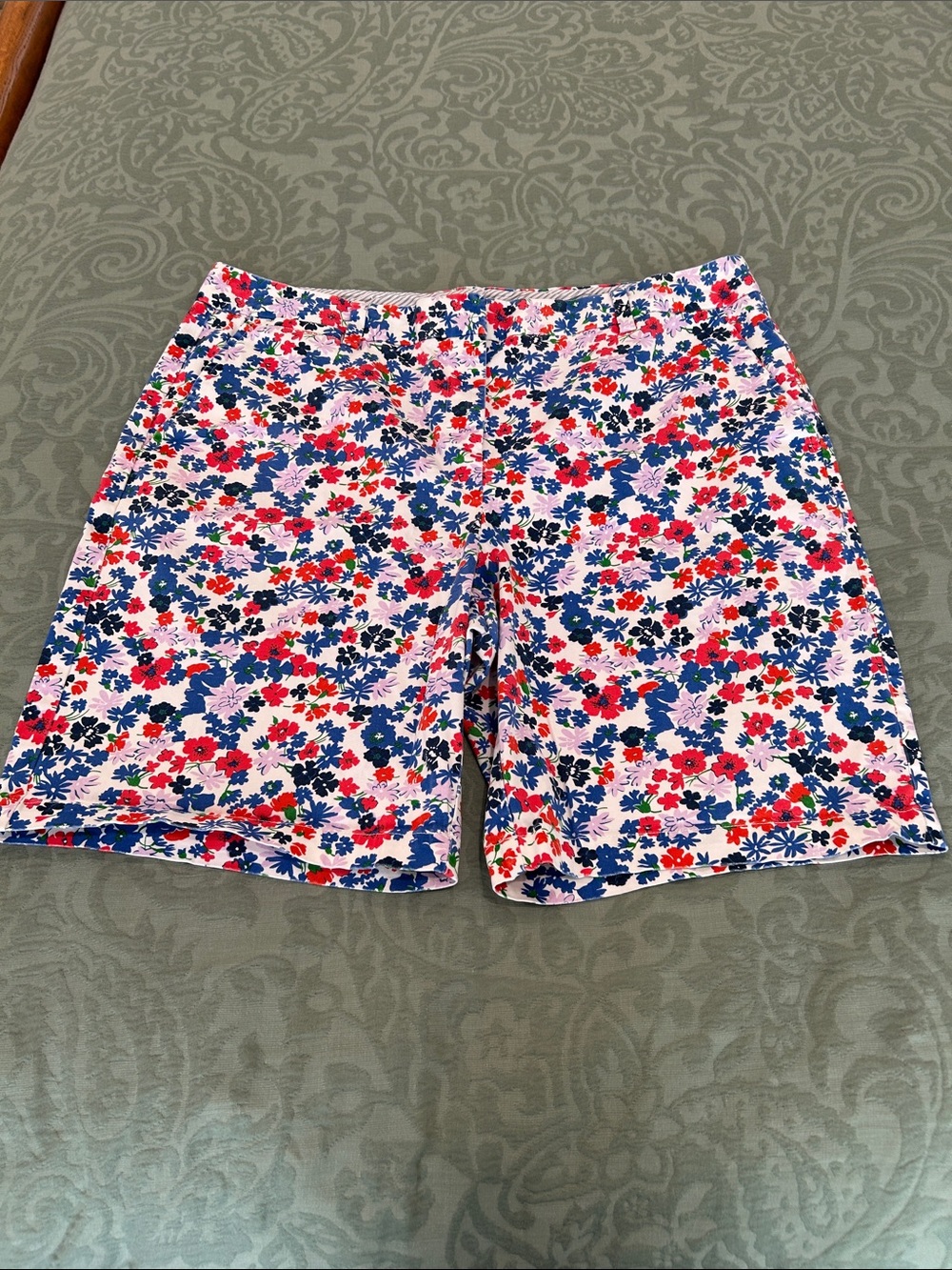 Lands' End women’s Floral Shorts - White, Navy, Pink, Red